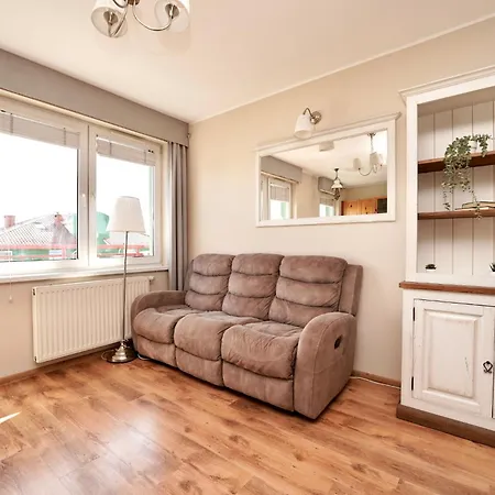 Mmrent Two-story Apartment