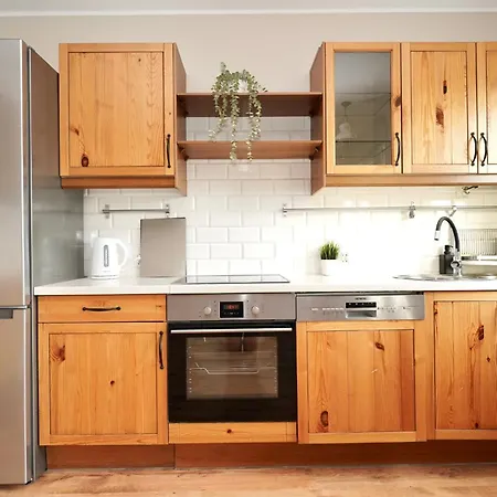 Apartment Mmrent Two-story *